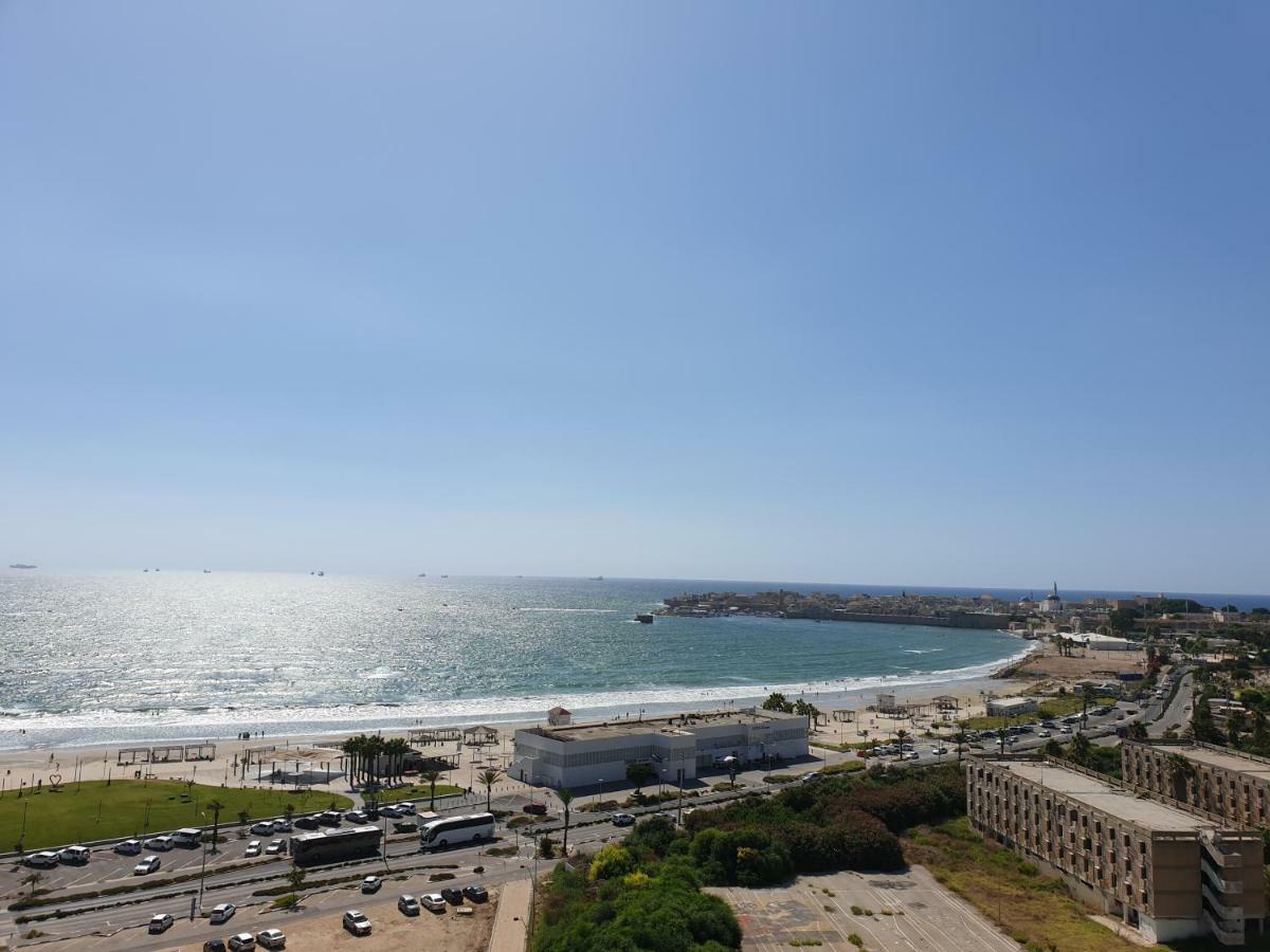 Beachfront Gallery Akko Bagian luar foto